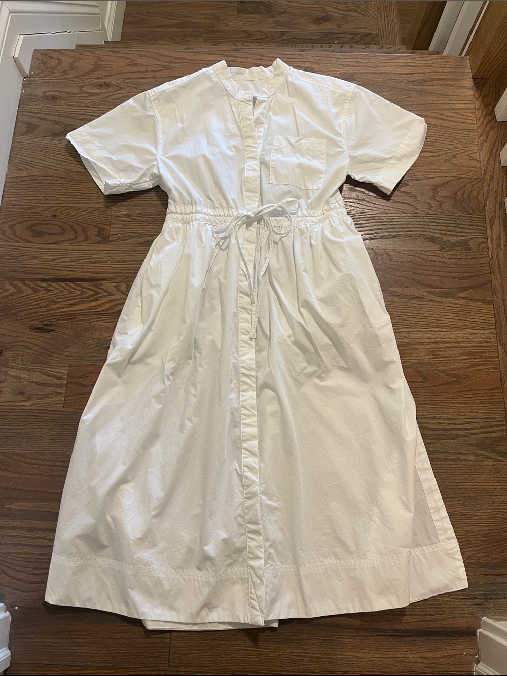 Women’s white midi dress size XSmall EUC